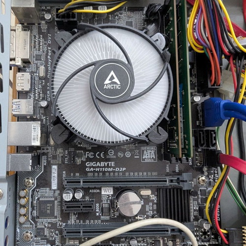 Σετ Gigabyte GA-H110M-D2P με Intel i5-6500, 8GB DDR4 και Arctic Cooler μεταχειρισμένο