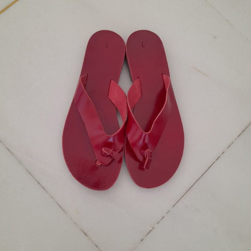 Leather red sandals new