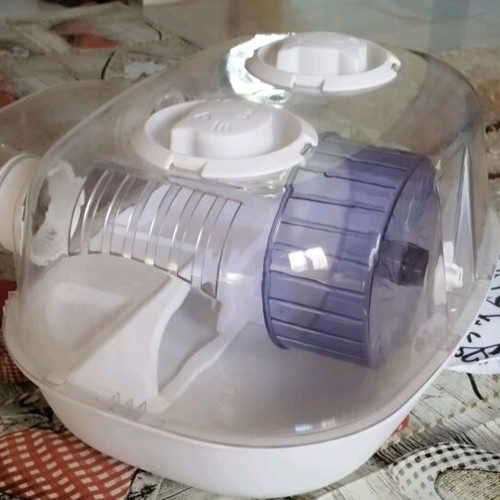 Hamster cage