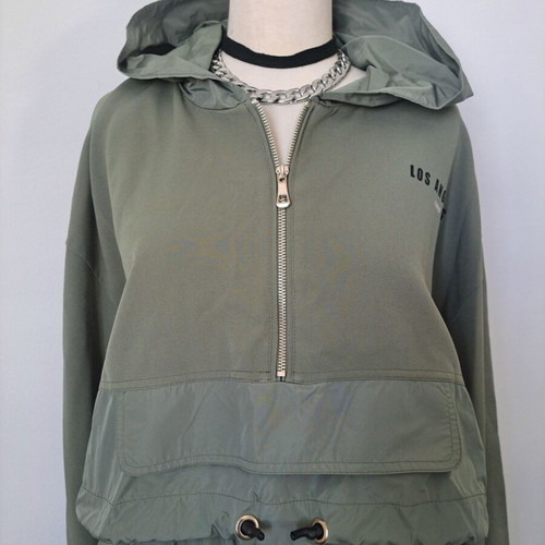 Zara set top with hood and shorts new, green and gray