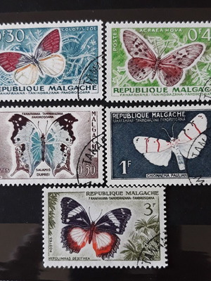 Колекция марки Мадагаскар 1960 пеперуди нови, 5 броя