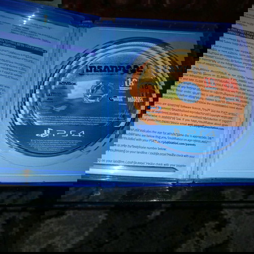 Deadpool PS4 game like new, collectible