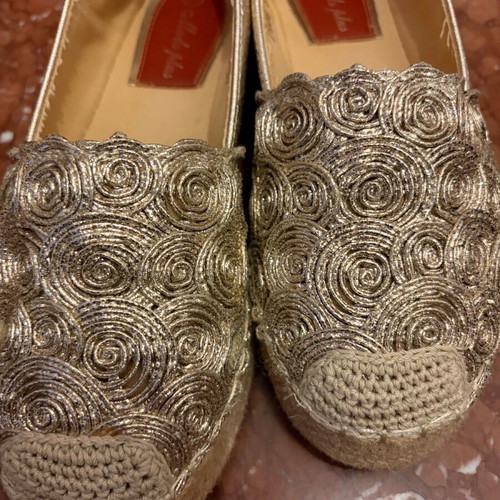 Espadrilles gold like new