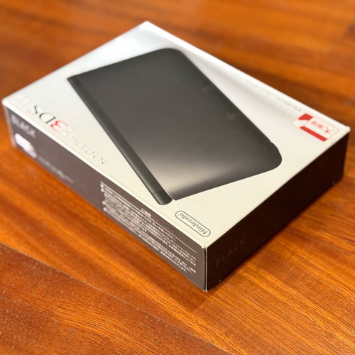 Nintendo 3DS XL Black console, boxed complete with accessories