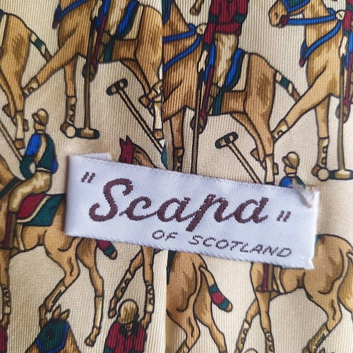 Scapa of Scotland men's silk tie like new multicolor