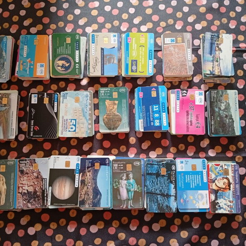 Collectible phone cards like new, 442 pieces from 1998-2003