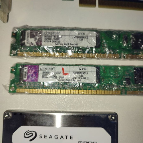 Asus Retro WinXP Bundle used with Core 2 Duo E7500, 2GB RAM, 9600GT
