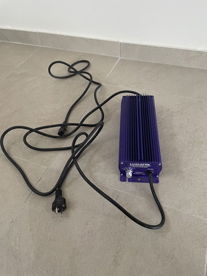 Lumatek Ultimate 600W 400V ψηφιακό ballast σαν καινούργιο