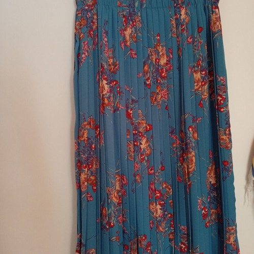 Zara midi pleated skirt multicolor like new