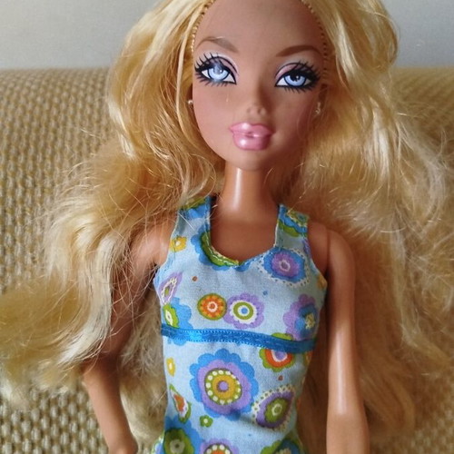 Mye Scey Barbie doll by Mattel, like new, blonde protagonist