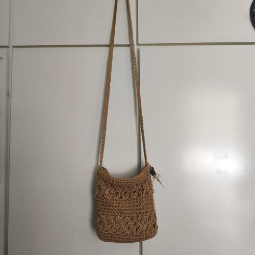 Woven straw bag like new with decorative beads crossbody
