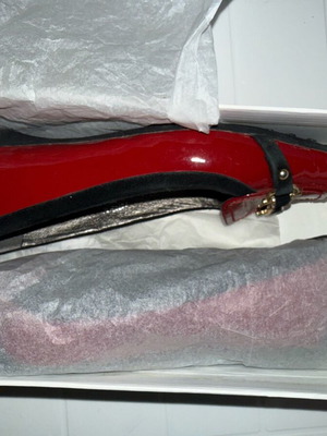 Loafers red patent leather K D like new, size 37