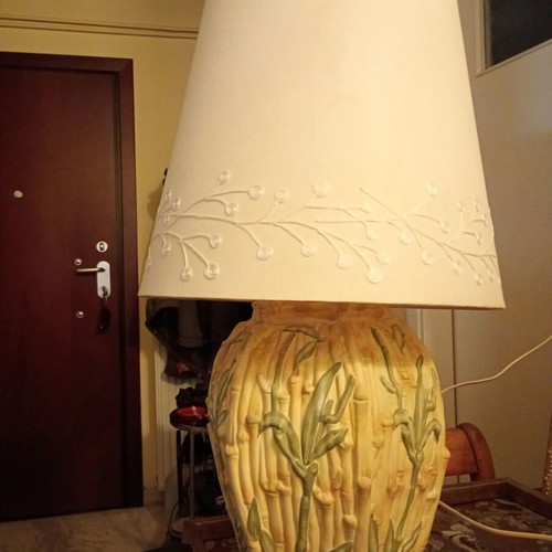 Porcelain table lamp like new, large 0.63 m height