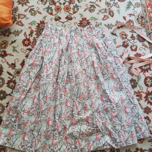 H&M Cotton Colorful Skirt like new, size M