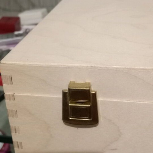 Wooden box for four drinks like new from Cellier