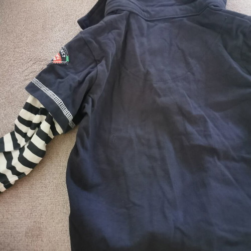Mickey Long-Sleeve Shirt Like New, Size 86