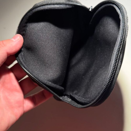 Jabra headphone case black fabric with zipper new