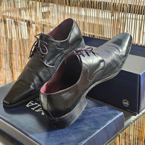 Damiani leather dress shoe black size 44 like new