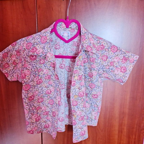 Pink floral shirt for 18-month-old girl like new