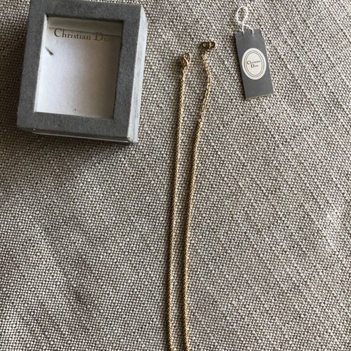 Christian Dior necklace like new vintage gold-plated with heart design