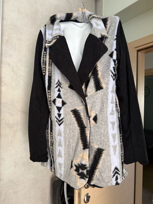 Nidodileda double face wool blend coat like new, black and blue