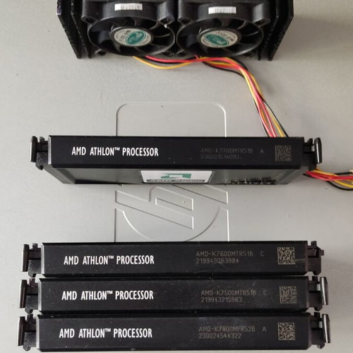 AMD Athlon 700MHz Slot A used with cooler