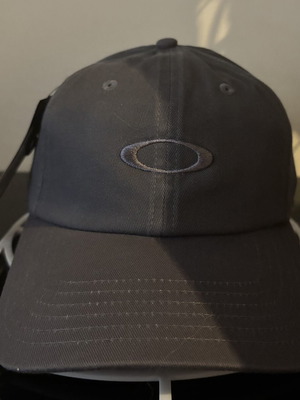 Oakley Grey Uniform Cap