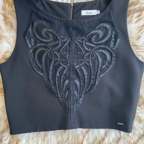 Toi&Moi black crop top like new, size M