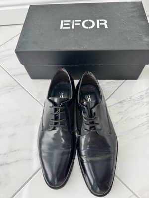 Efor leather men's dress shoes size 40 like new
