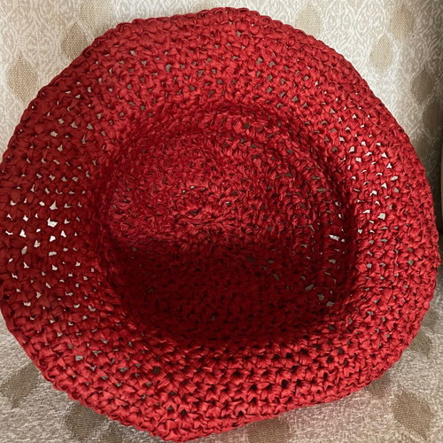 Knitted sun hat new, red, size M