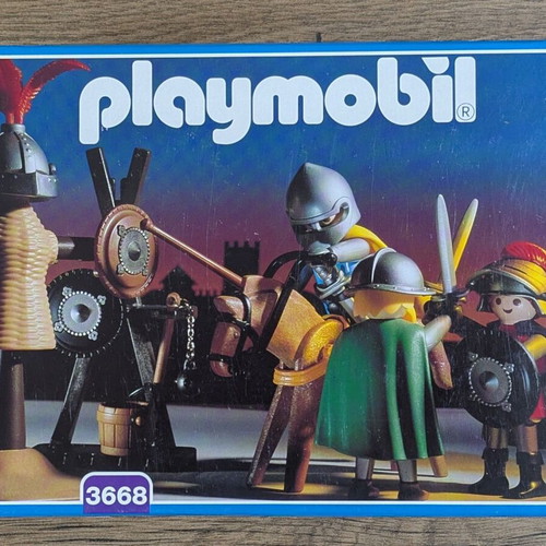 Playmobil Knights 3668 Training Set New, sealed box