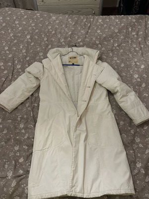 Staff white jacket like new, size L