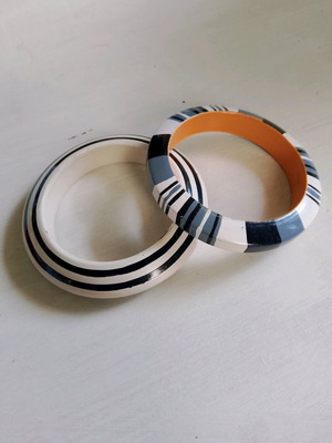 Toi&Moi wooden bracelets used, pack of 7, vintage