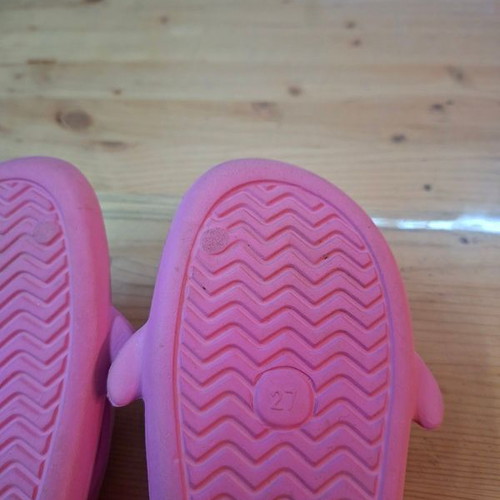 Trendyol pink children's slippers size 27 shark design like new