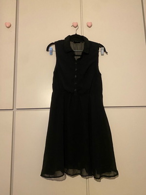 Μαύρο φόρεμα New Look σαν καινούργιο, μέγεθος M