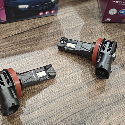 Philips Ultinon Access H11 LED 6000K 12V 20W set of 2 like new