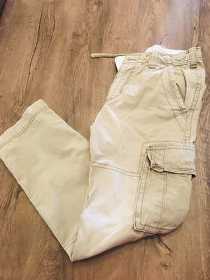 Μπεζ υφασμάτινο παντελόνι Zara τύπου cargo μεταχειρισμένο, no 40