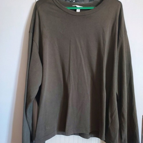 H&M long-sleeve blouse olive color like new, size XL