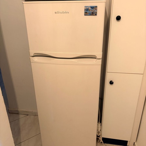 Robin refrigerator, height 1.70 m