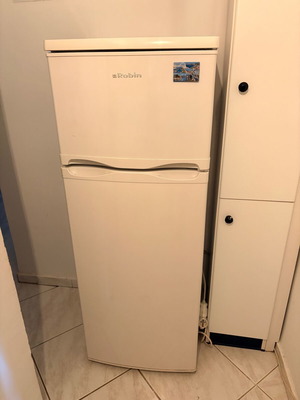 Robin refrigerator, height 1.70 m