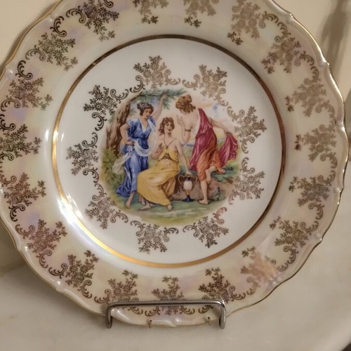 Vintage decorative wall plate 24 gold, like new, 25 cm diameter