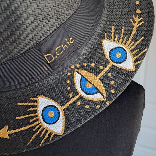 Handmade hat with painted design, new, adjustable size, black and blue