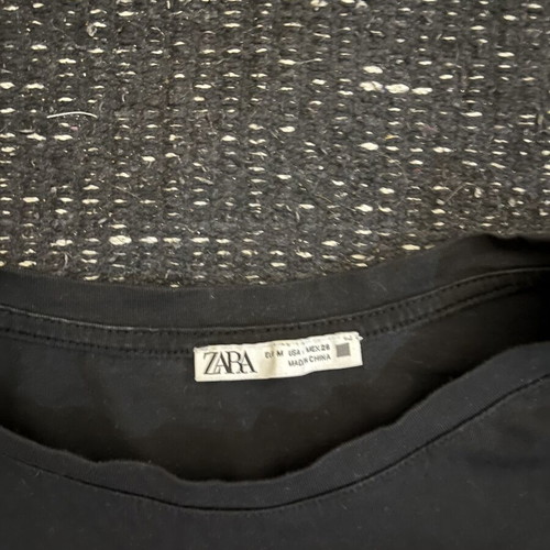 Zara woman’s shirt medium size, like new, black