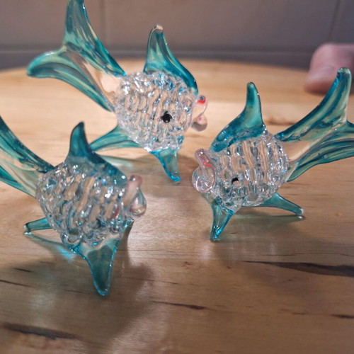 Italian glass fish miniatures like new, set of 3
