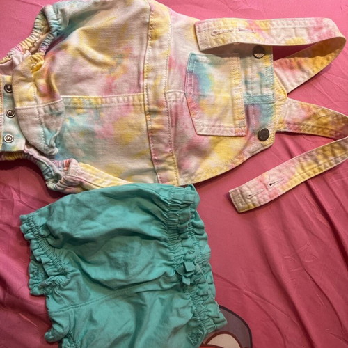 Baby romper 6-12 μηνών σαν καινούργιο με σορτς Baby Gap