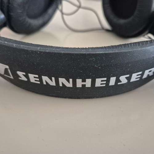 Sennheiser HD 206 headphones unused, wired