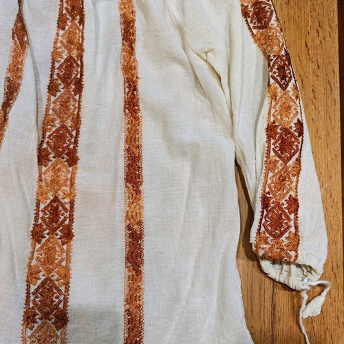 Embroidered Linen Boho Blouse like new, beige and cream