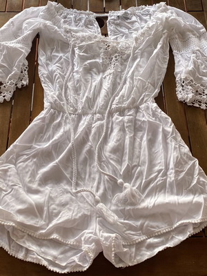 BSB women's one-piece white size L like new