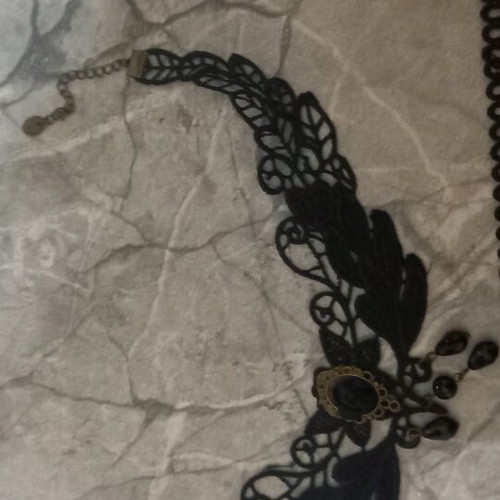 Joker fabric black necklaces, 2 pieces, like new, vintage style