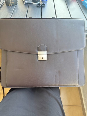 Men's laptop bag new brown with shoulder strap
